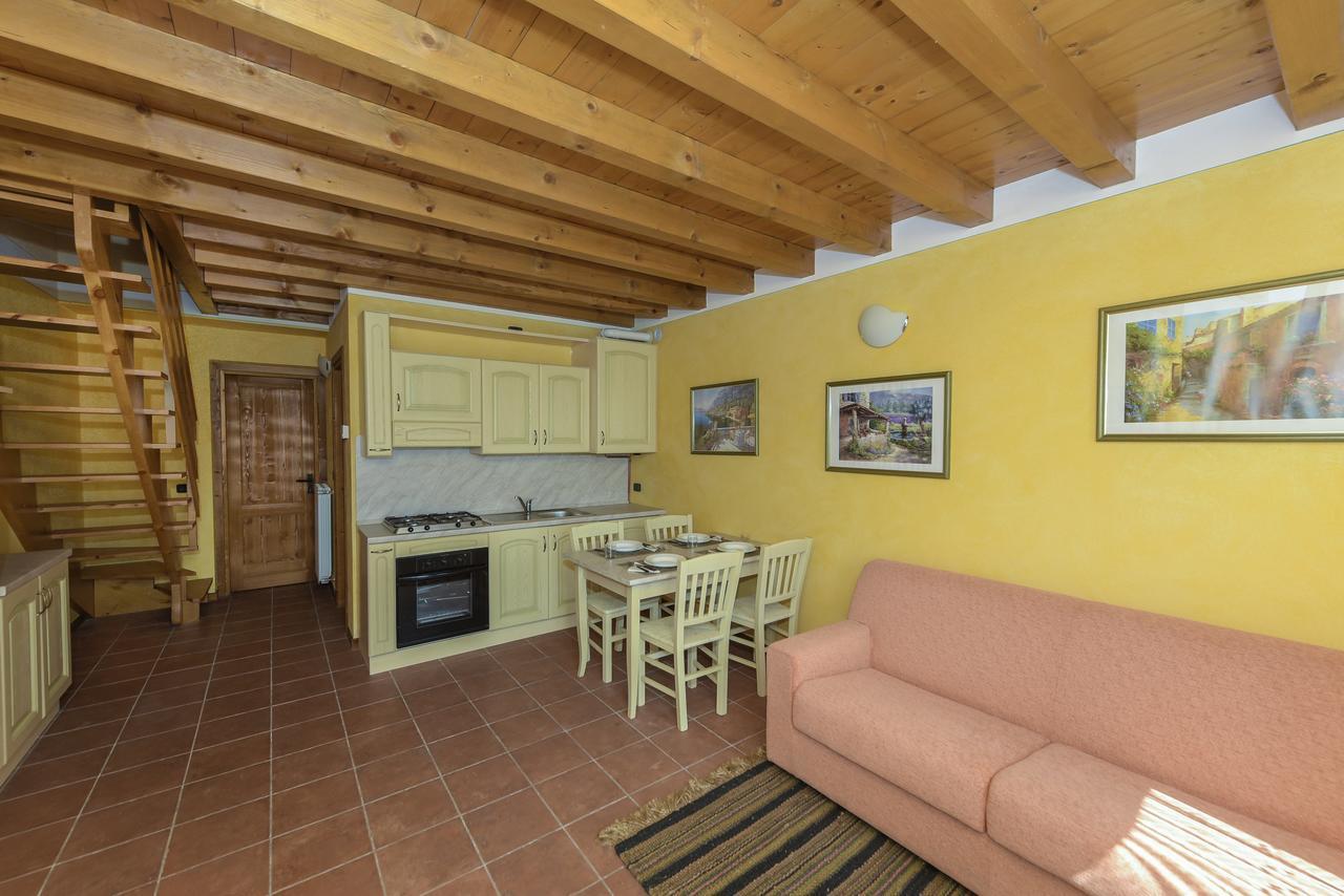 パラーティコ Residenza Borgo Anticoヴィラ エクステリア 写真