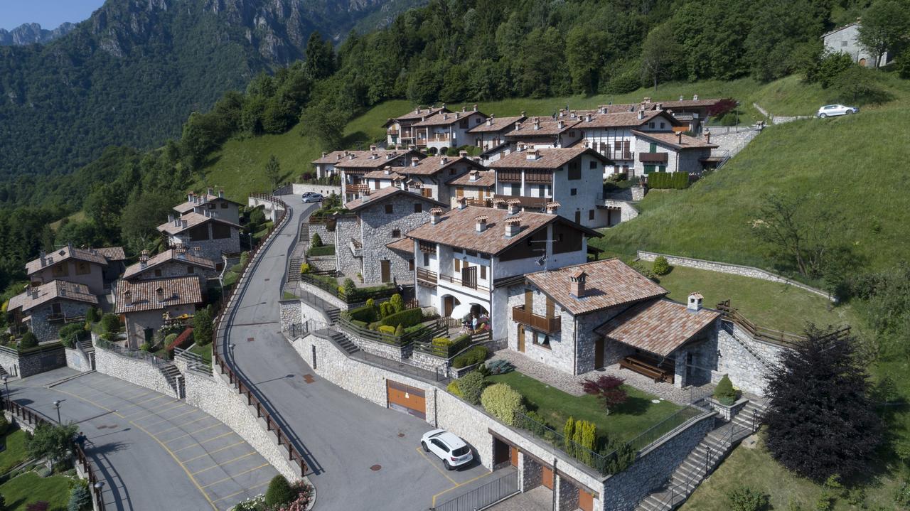 パラーティコ Residenza Borgo Anticoヴィラ エクステリア 写真