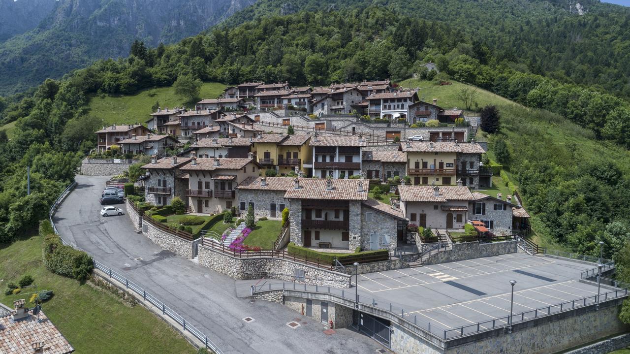 パラーティコ Residenza Borgo Anticoヴィラ エクステリア 写真